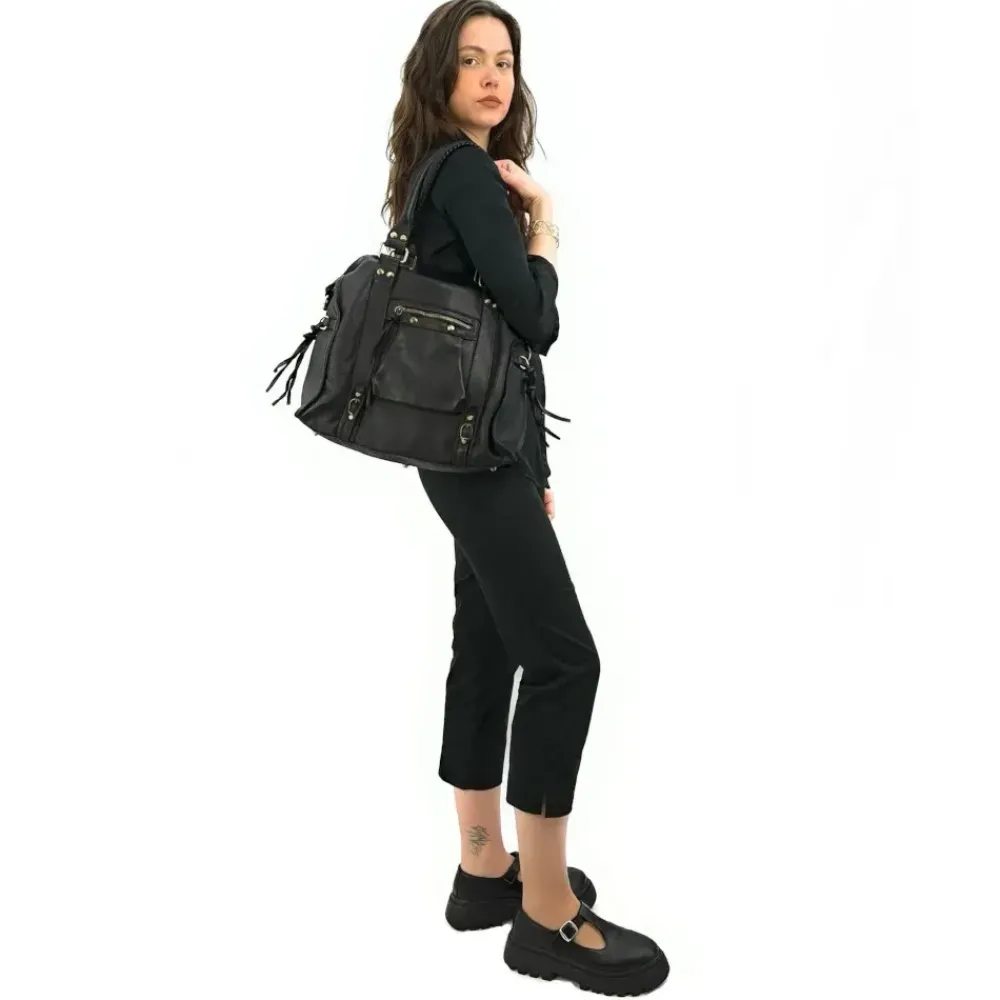 OH MY BAG Sacs De Rentrée, Bureau, Cours-Grand sac en cuir à tannage végétal STORM XL HURRICAN noir