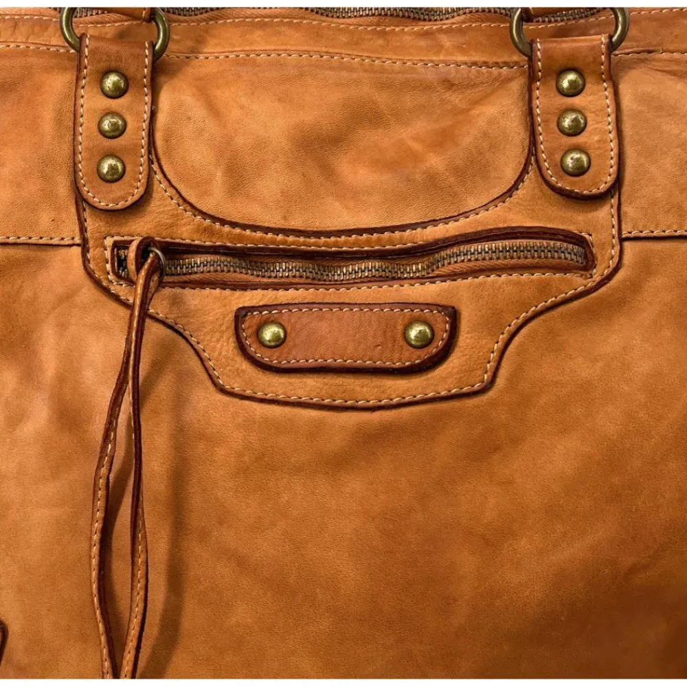 OH MY BAG Sacs En Cuir Vintage-Sac cabas en cuir vintage MILADY camel